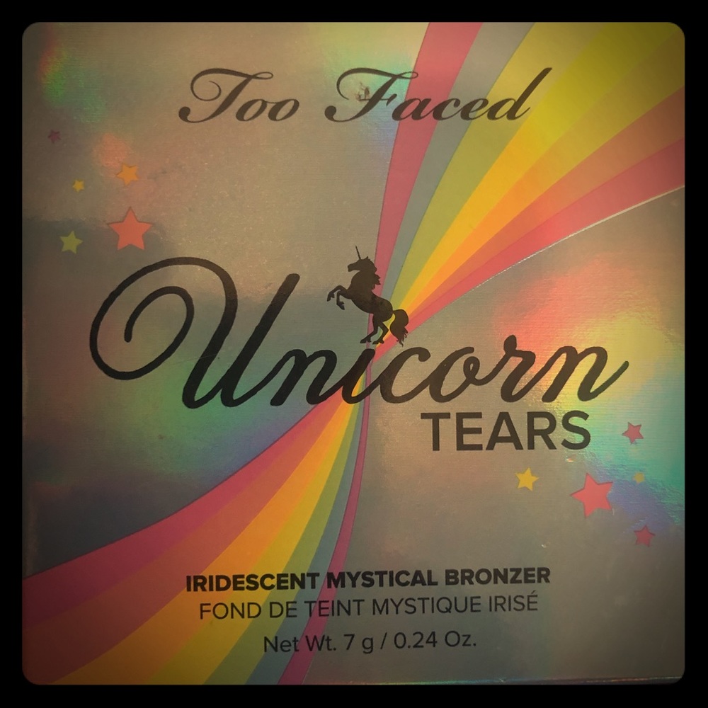 Too Faced Unicorn Tears bronzer